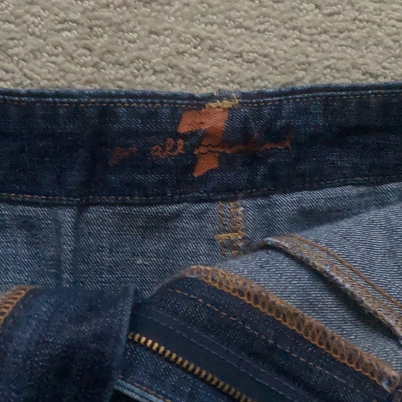 7 For All Mankind knee-length skirt. - Picture 4 of 4